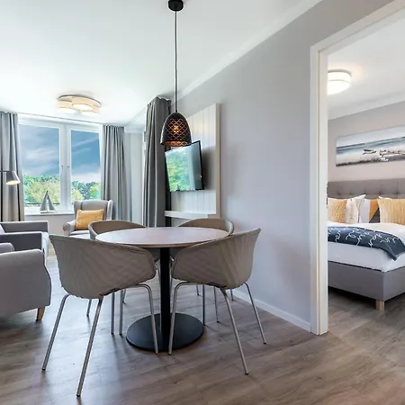 Godewindpark Deluxe-apartment 2-12 Mit Eigener E-ladesaeule In Der Tiefgarage Und Xl-strandkorb Am Apartament Lubeka