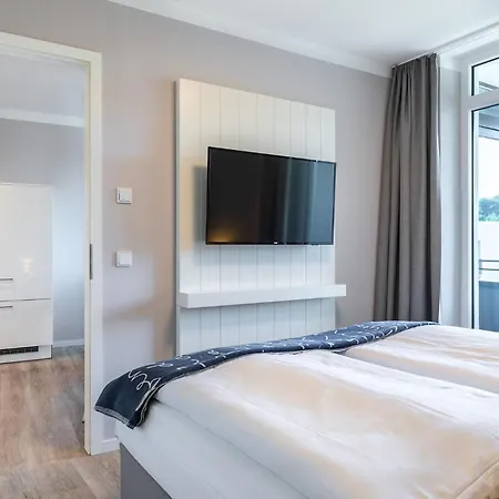 Godewindpark Deluxe-apartment 2-12 Mit Eigener E-ladesaeule In Der Tiefgarage Und Xl-strandkorb Am Apartman