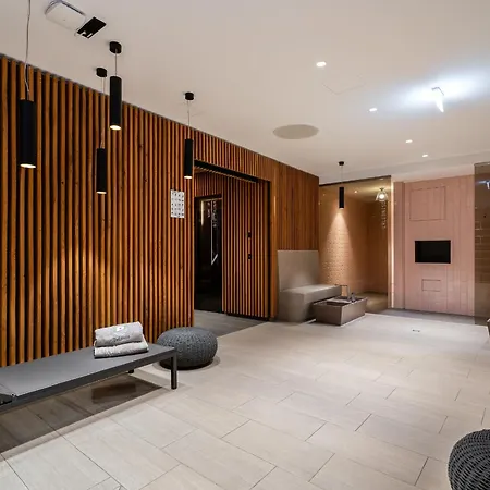 Godewindpark Deluxe-apartment 2-12 Mit Eigener E-ladesaeule In Der Tiefgarage Und Xl-strandkorb Am Lübeck