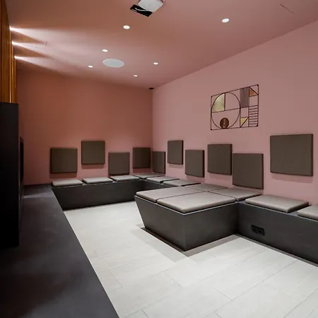 Godewindpark Deluxe-apartment 2-12 Mit Eigener E-ladesaeule In Der Tiefgarage Und Xl-strandkorb Am Apartament