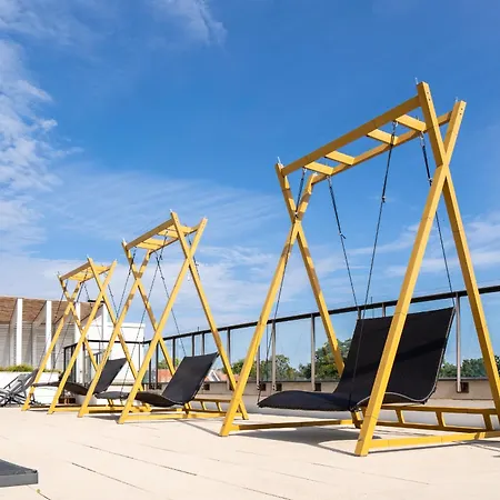 Godewindpark Deluxe-apartment 2-12 Mit Eigener E-ladesaeule In Der Tiefgarage Und Xl-strandkorb Am Apartament Lubeka